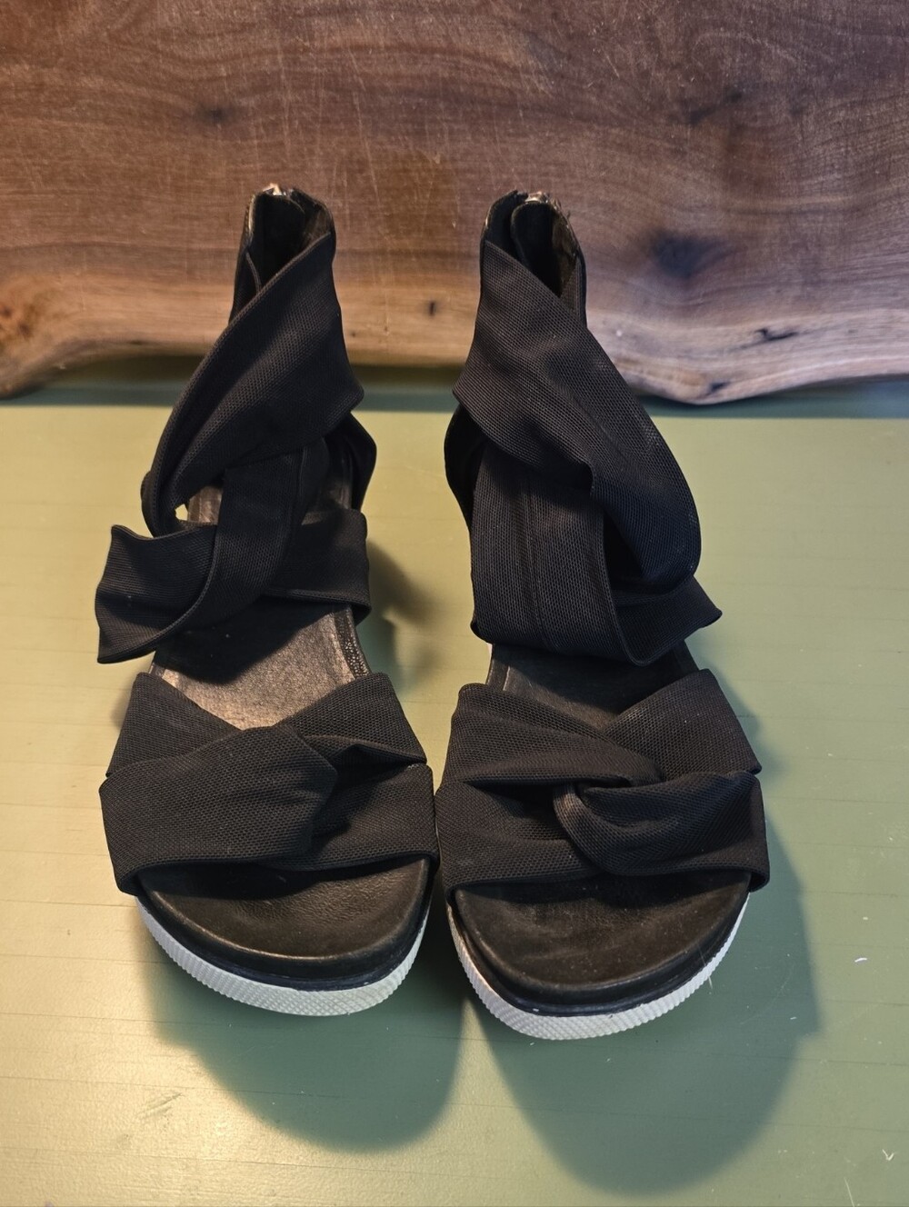 Eileen Fisher Zanya Black Mesh Womens Sneaker Sandal 9